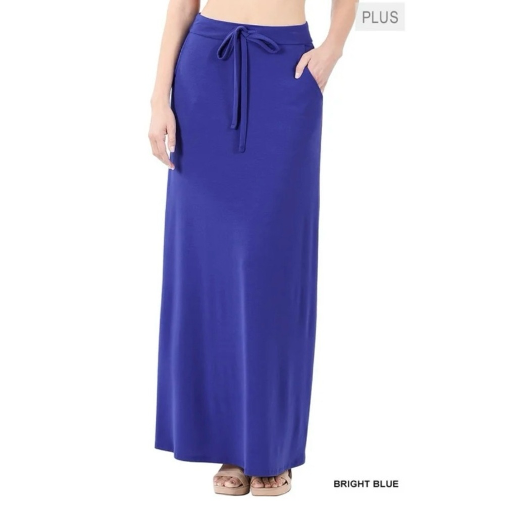 Zenana Outfitters Women's Blue Jersey Skirt NWOT